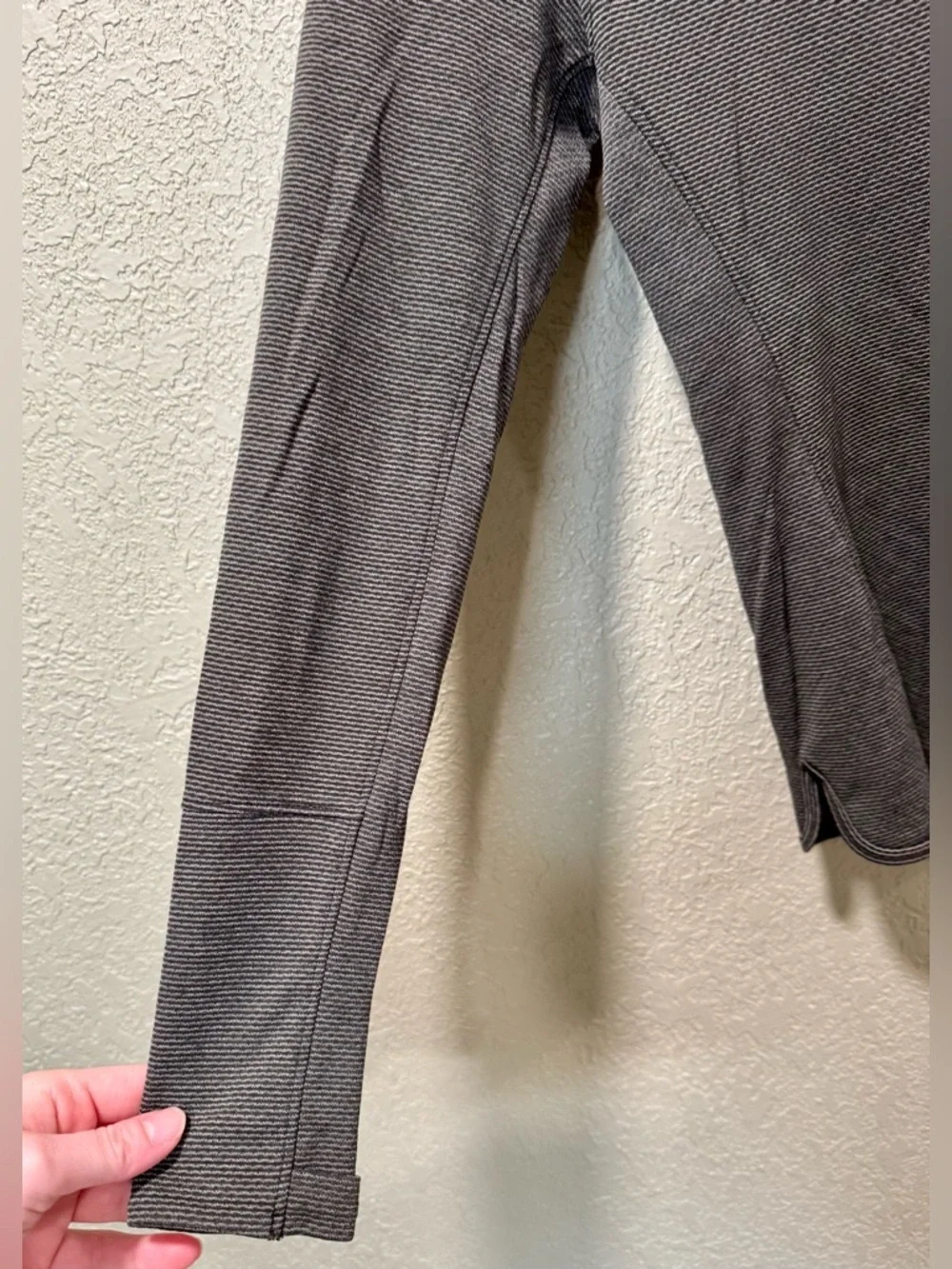 Nike Aeroreact Olive Green Running Top size XS
